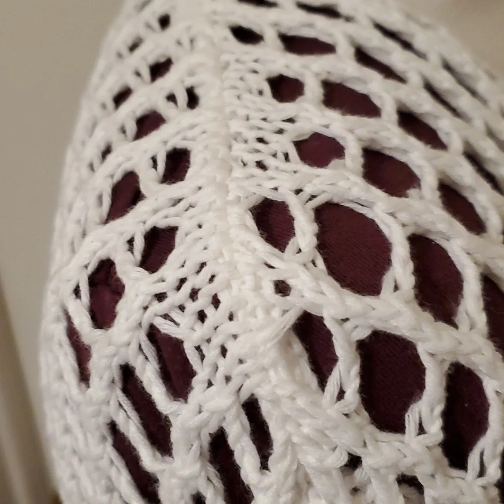 NWT White SZ Small Crocheted Sweater by BiBi - Picture 4 of 9